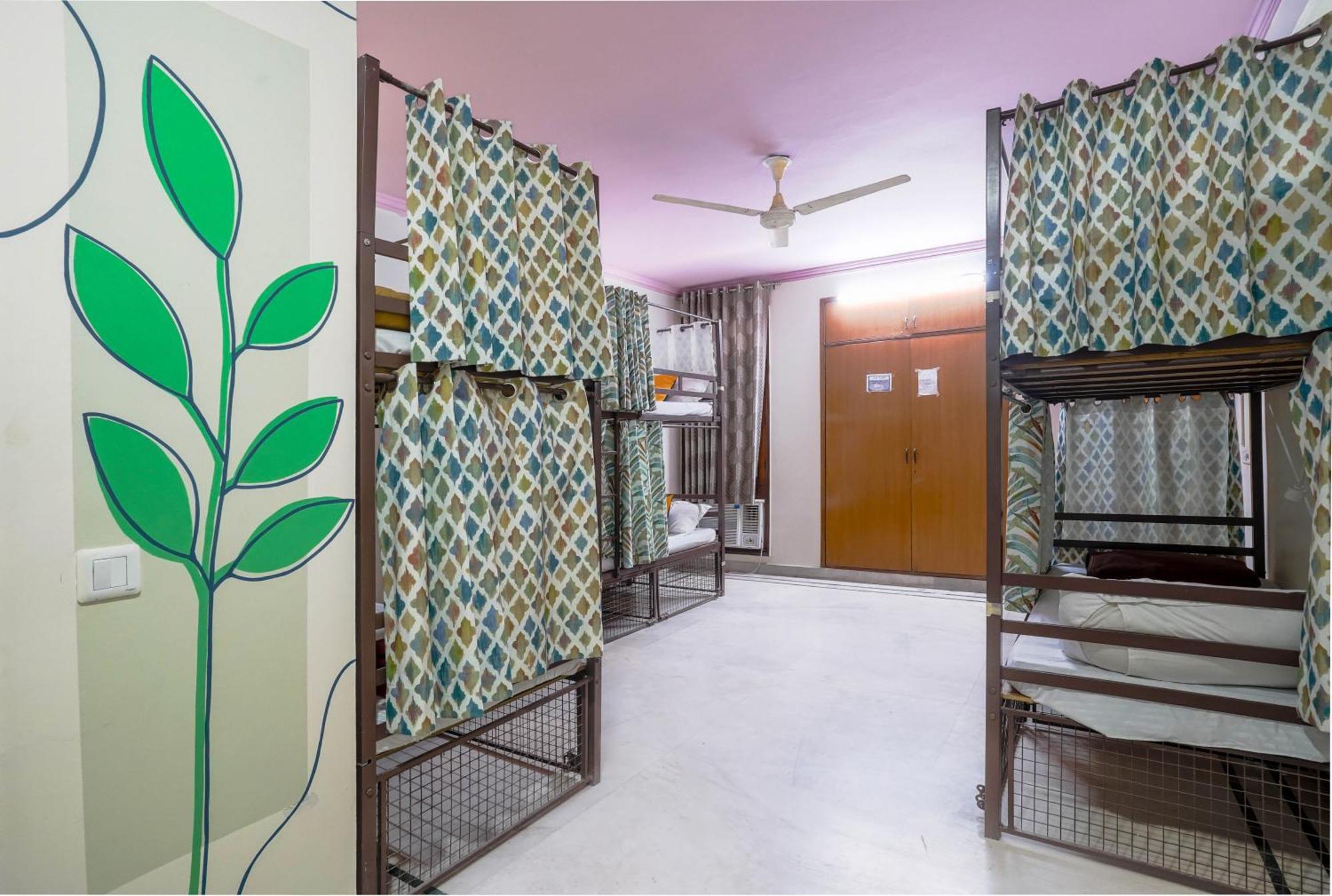 Hide-In Hostel Delhi Yeni Delhi Dış mekan fotoğraf