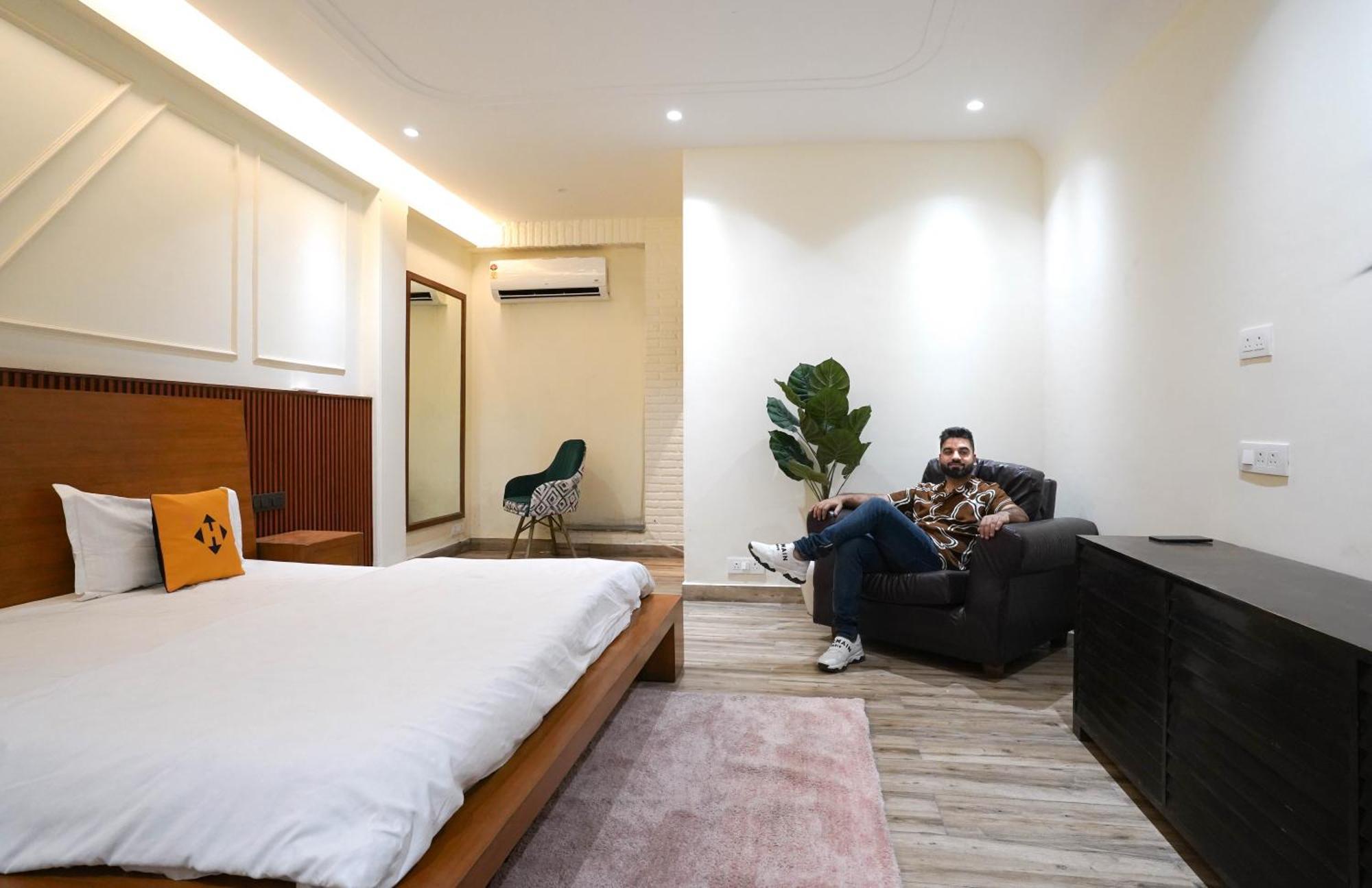Hide-In Hostel Delhi Yeni Delhi Dış mekan fotoğraf