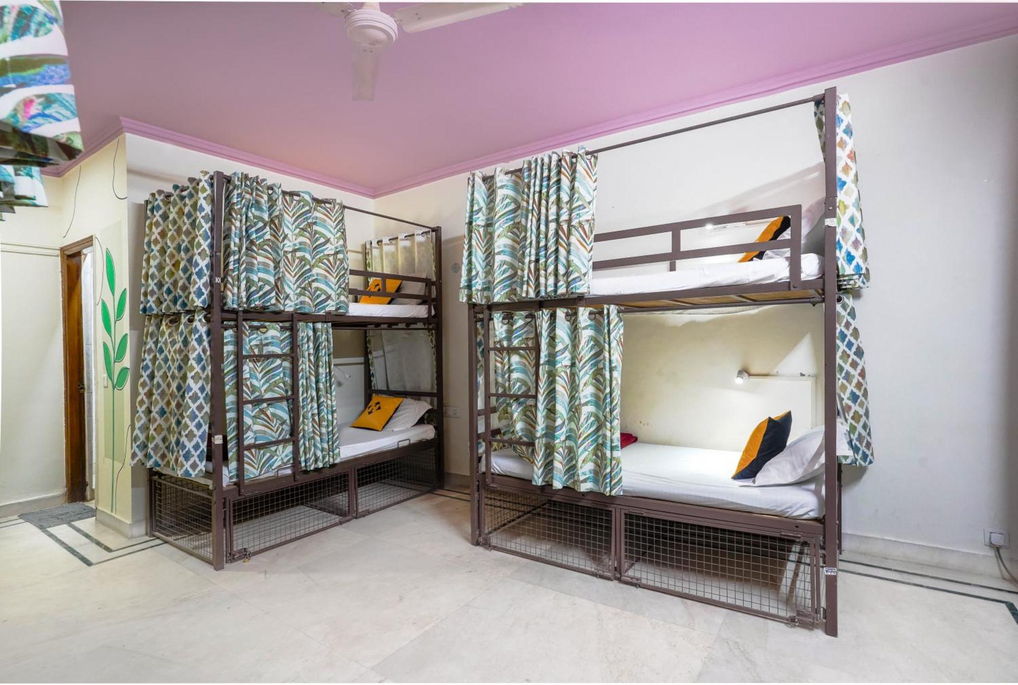 Hide-In Hostel Delhi Yeni Delhi Dış mekan fotoğraf